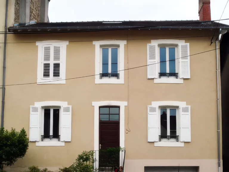 Tlb Maconnerie Entreprise Du Batiment A Limoges Facade En Enduit Gratte 2